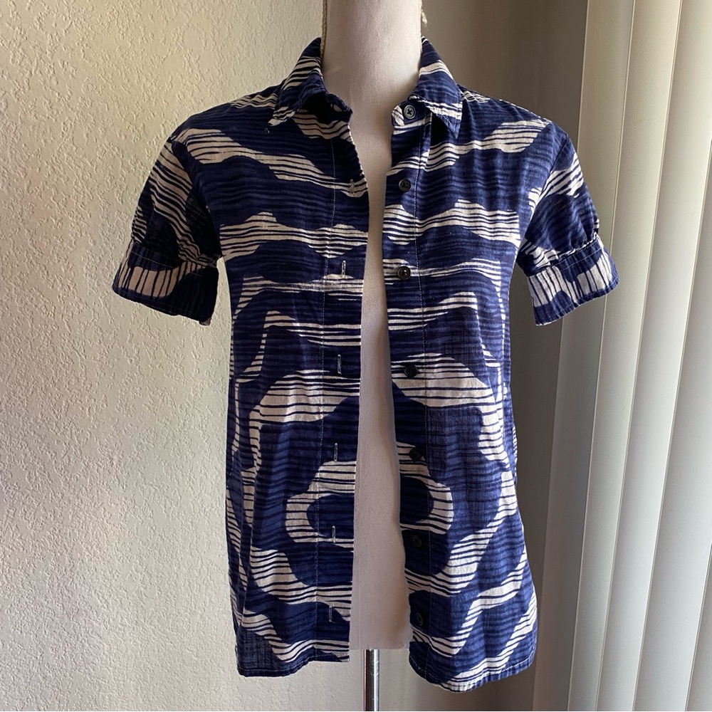 Banana Republic Factory Blue and White Button Down Shirt